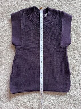 Banana Republic Baby - Sleeveless Knit Sweater Vest in Deep Plum 12-18 months